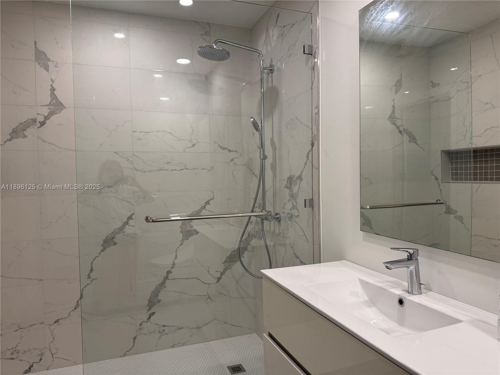 BARBARA PARK - Residential Lease