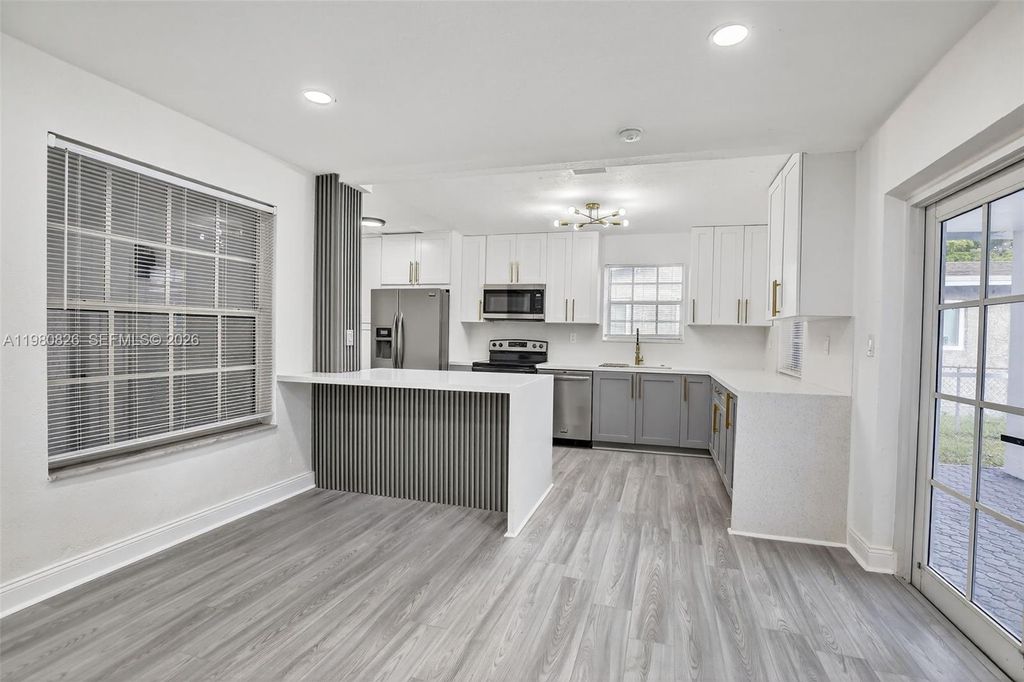 Photo of 7120 Allen St, Hollywood, FL 33024 (MLS # A11980826)