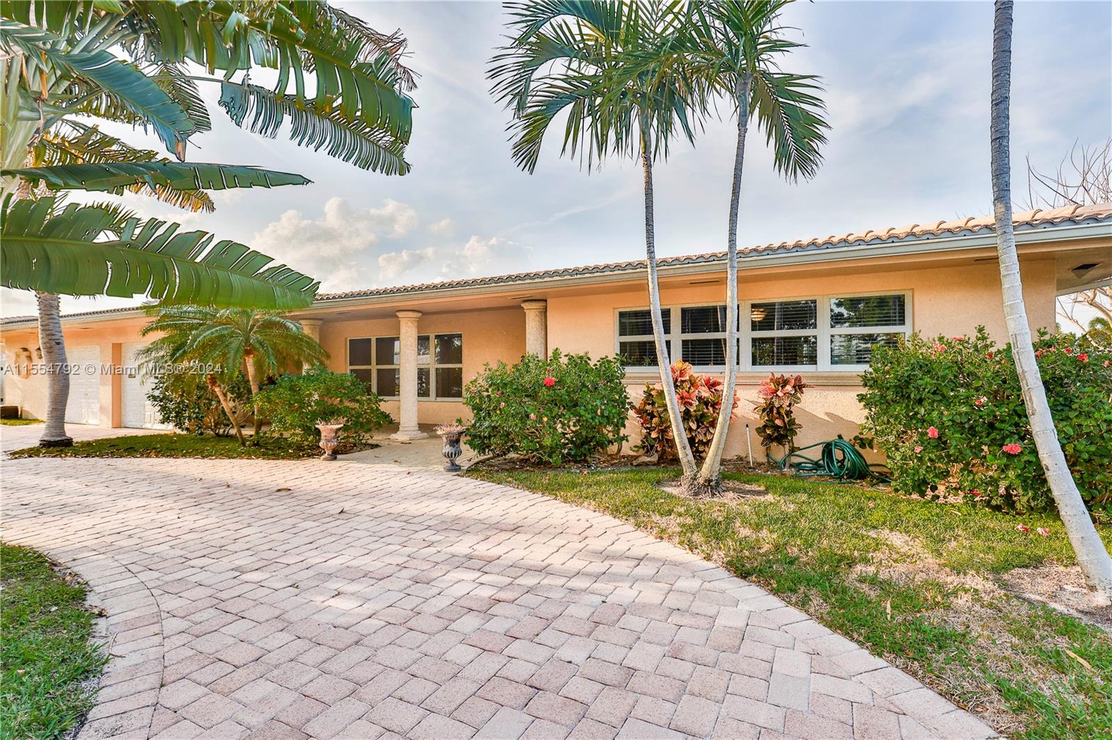 Property for Sale at 2121 Ne 29th St, Lighthouse Point, Broward County, Florida - Bedrooms: 4 
Bathrooms: 3  - $1,750,000