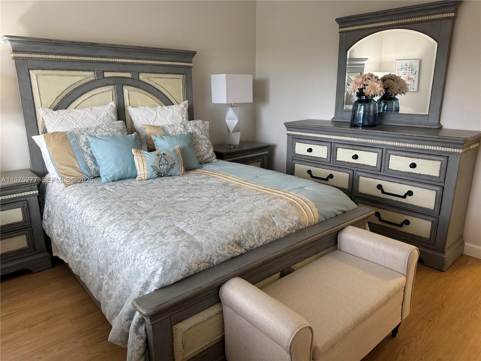 SUNRISE LAKES 101 CONDO - Residential