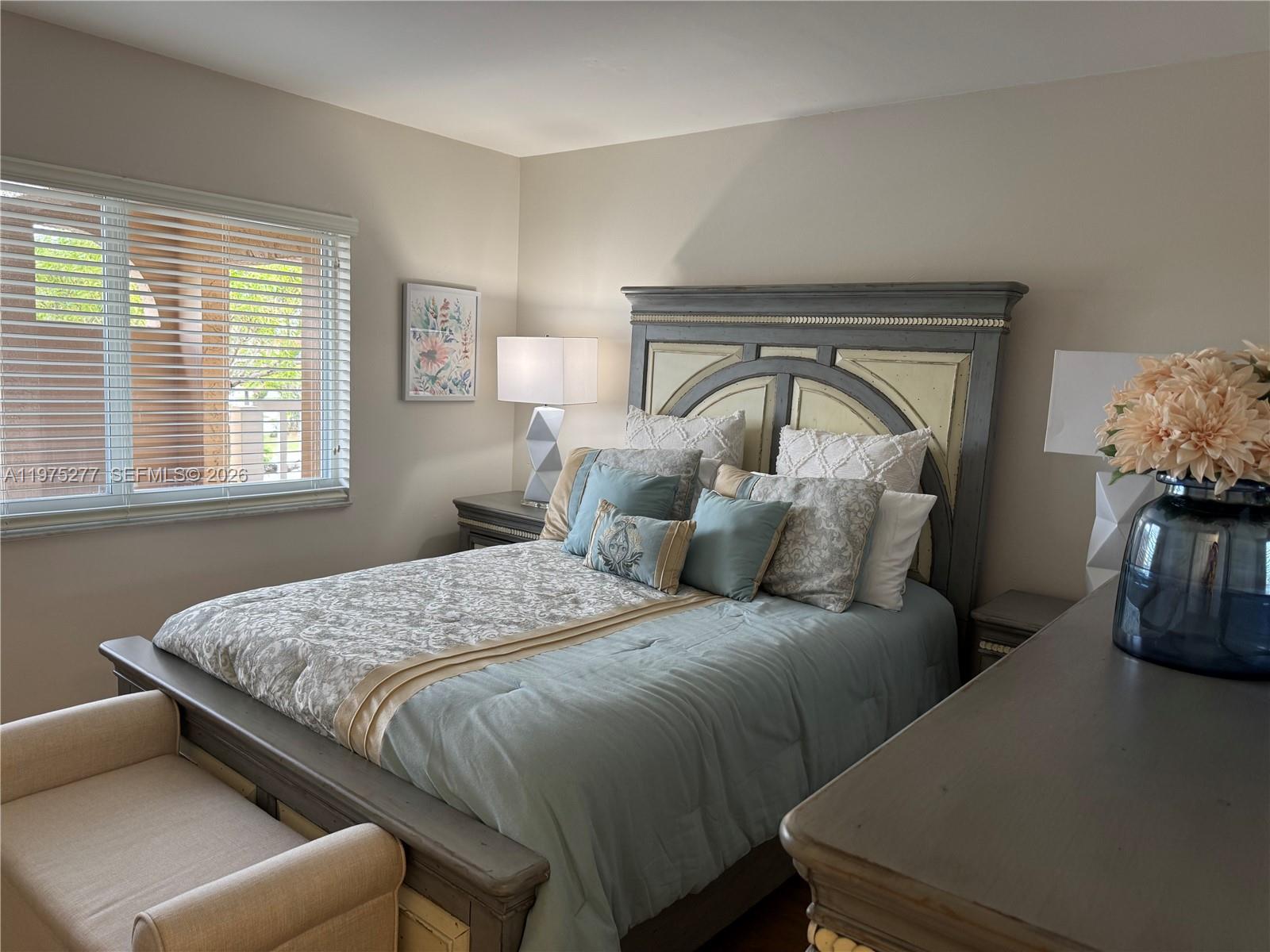 SUNRISE LAKES 101 CONDO - Residential