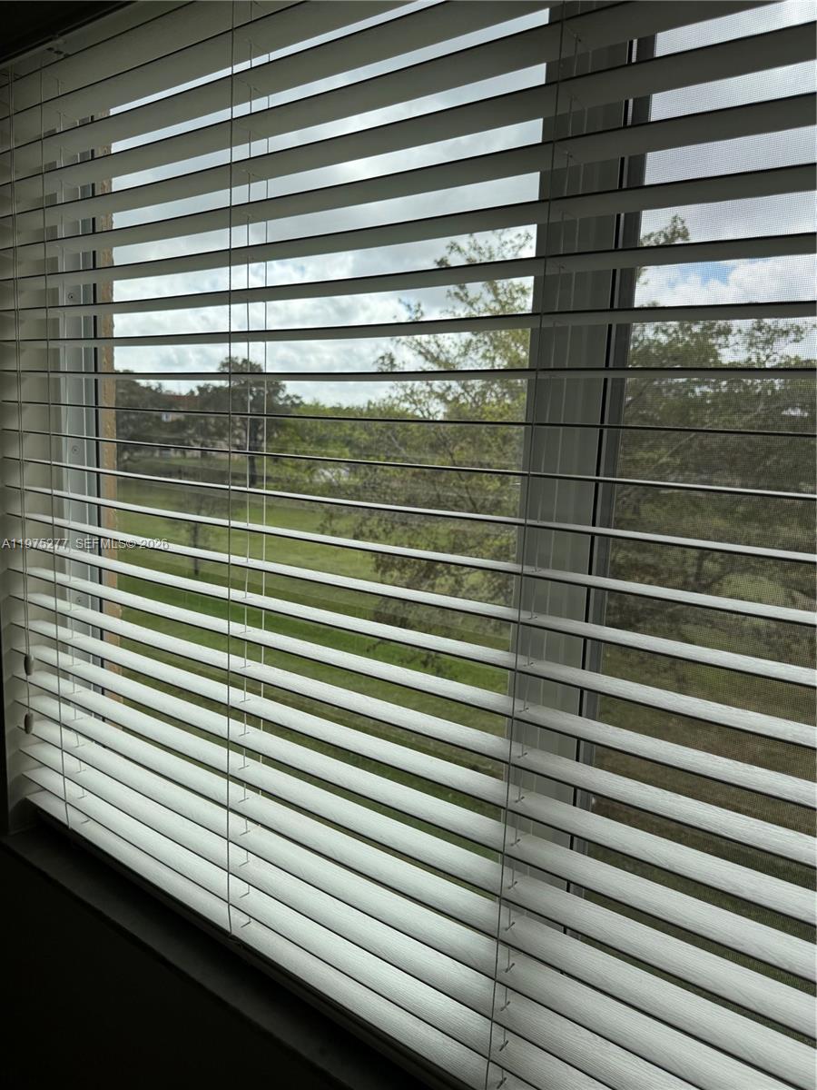 SUNRISE LAKES 101 CONDO - Residential