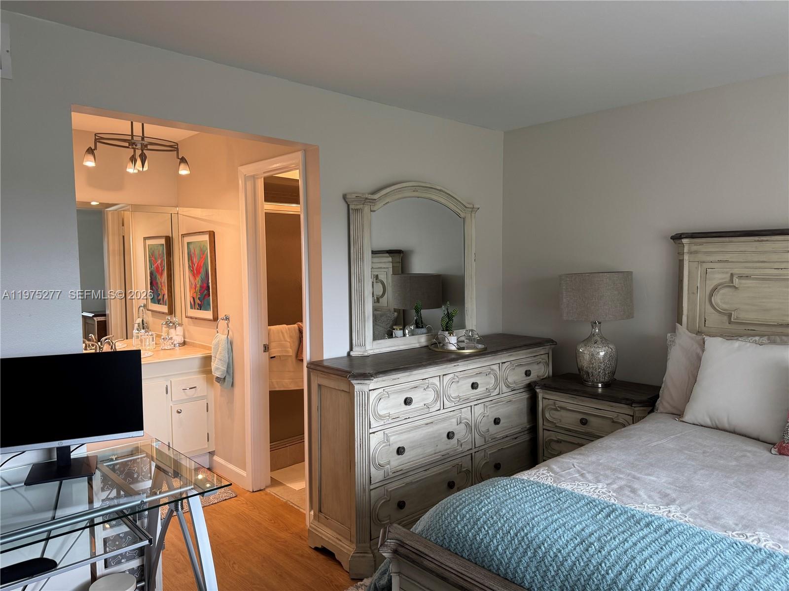 SUNRISE LAKES 101 CONDO - Residential