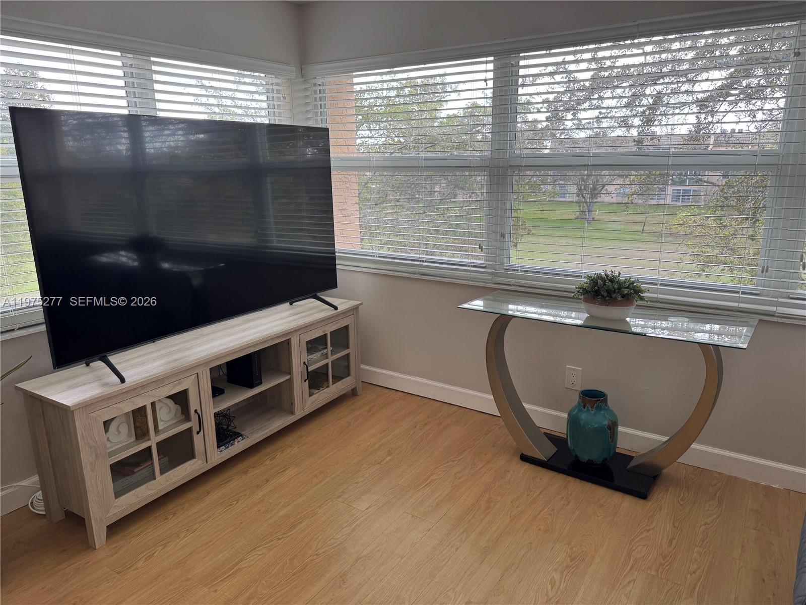 SUNRISE LAKES 101 CONDO - Residential