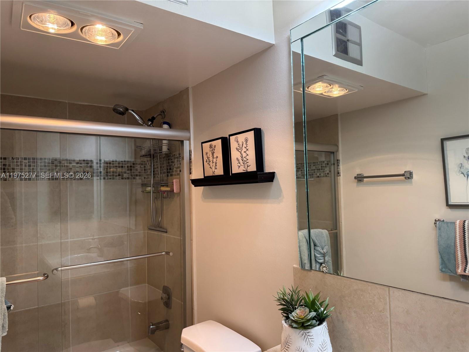 SUNRISE LAKES 101 CONDO - Residential