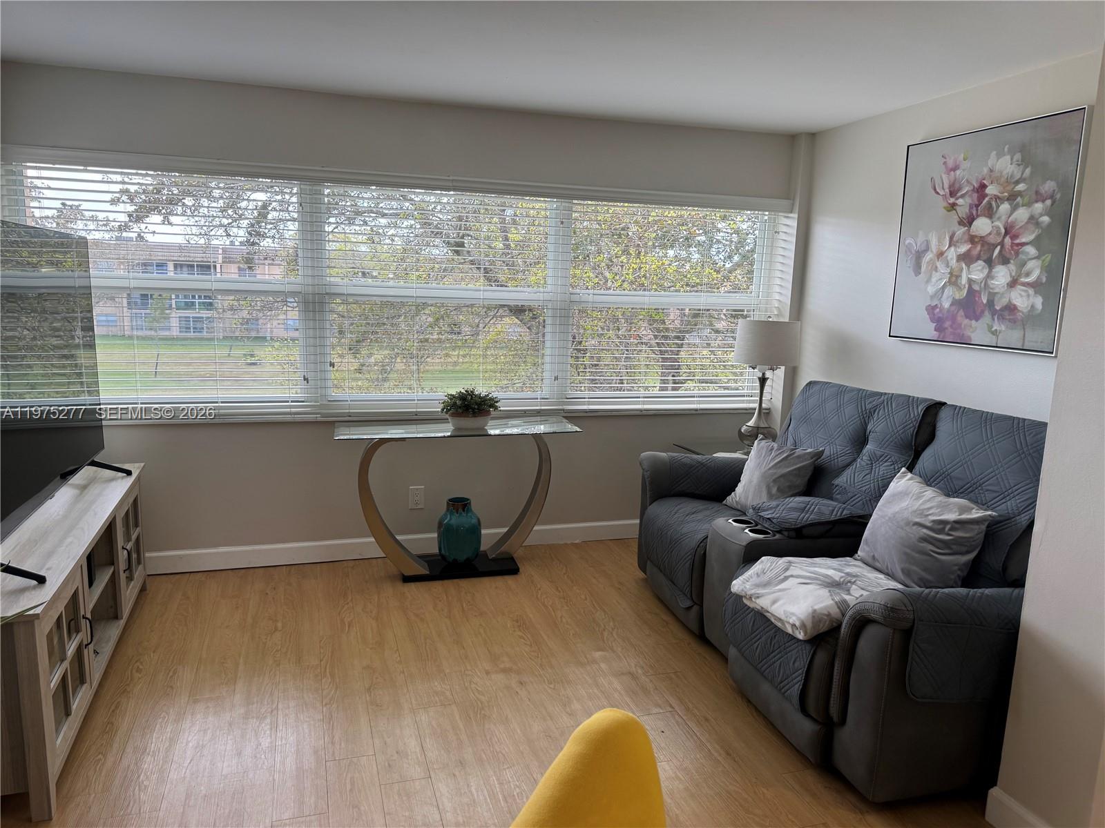 SUNRISE LAKES 101 CONDO - Residential