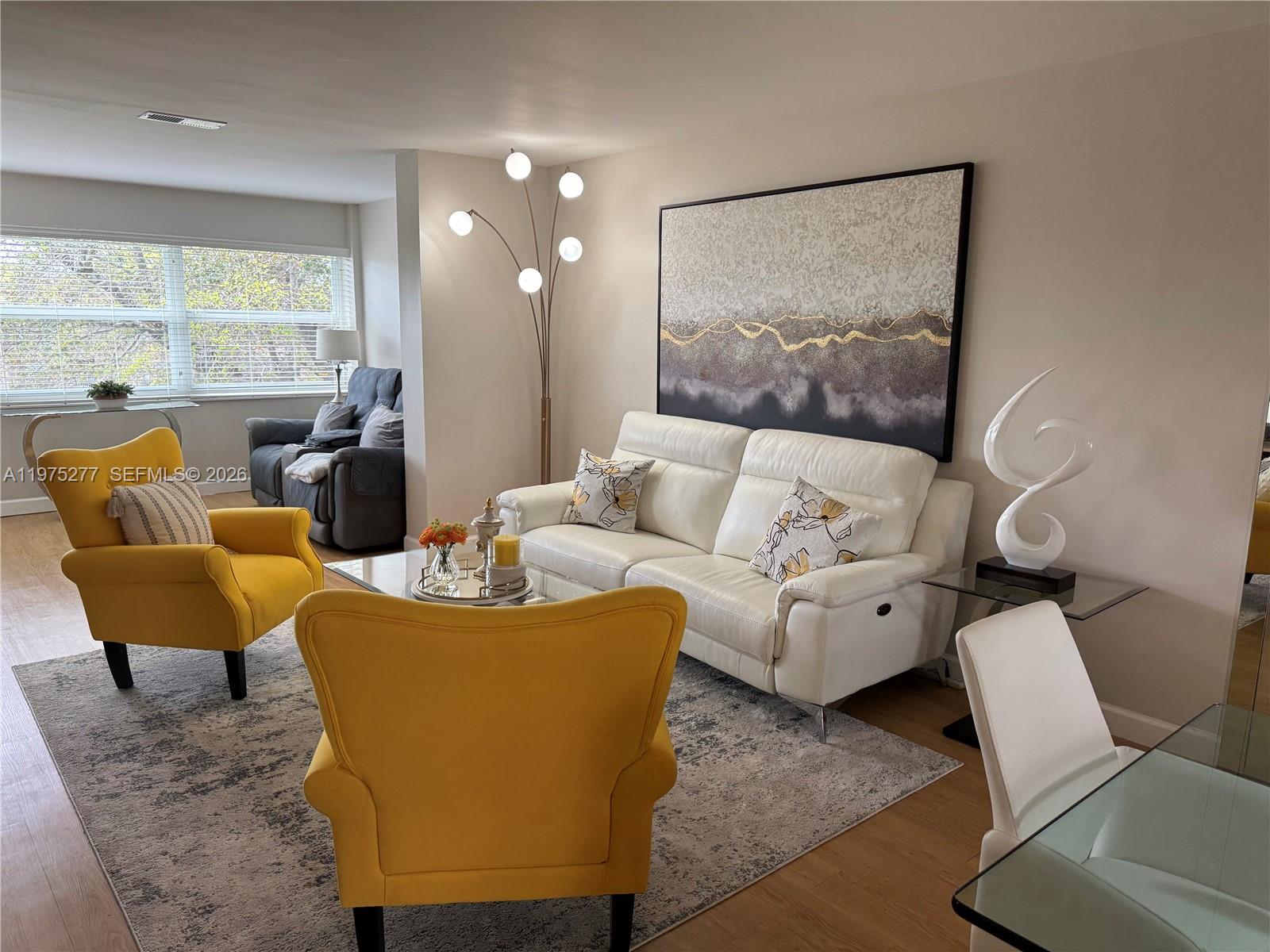 SUNRISE LAKES 101 CONDO - Residential