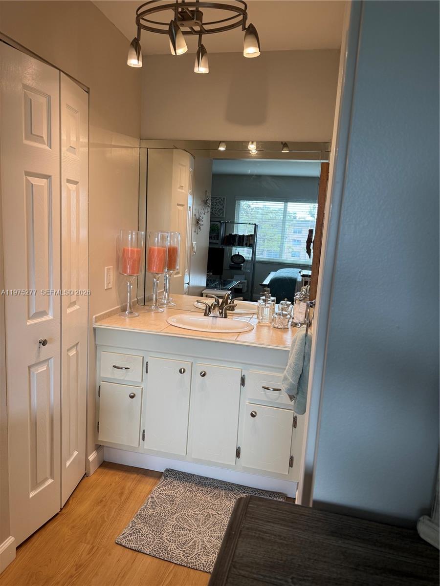 SUNRISE LAKES 101 CONDO - Residential