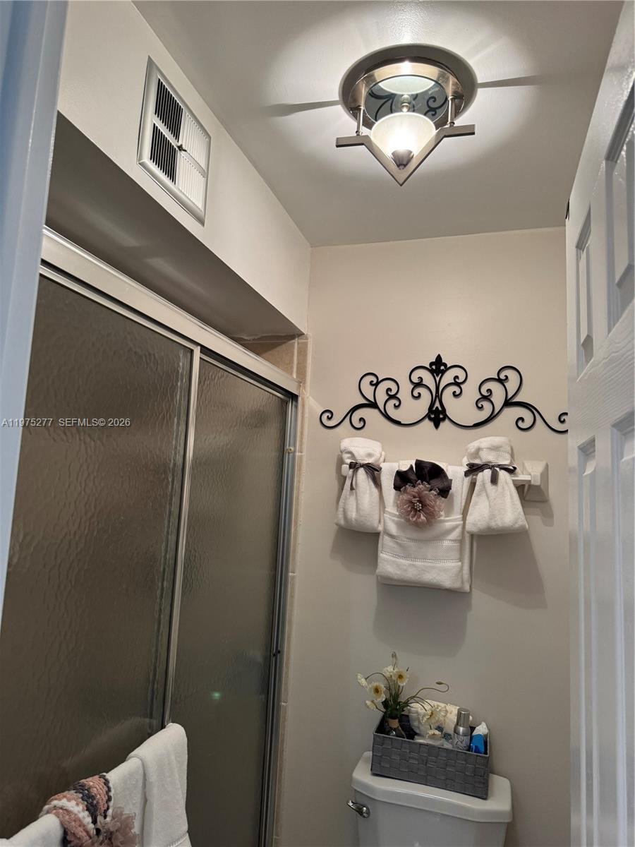 SUNRISE LAKES 101 CONDO - Residential