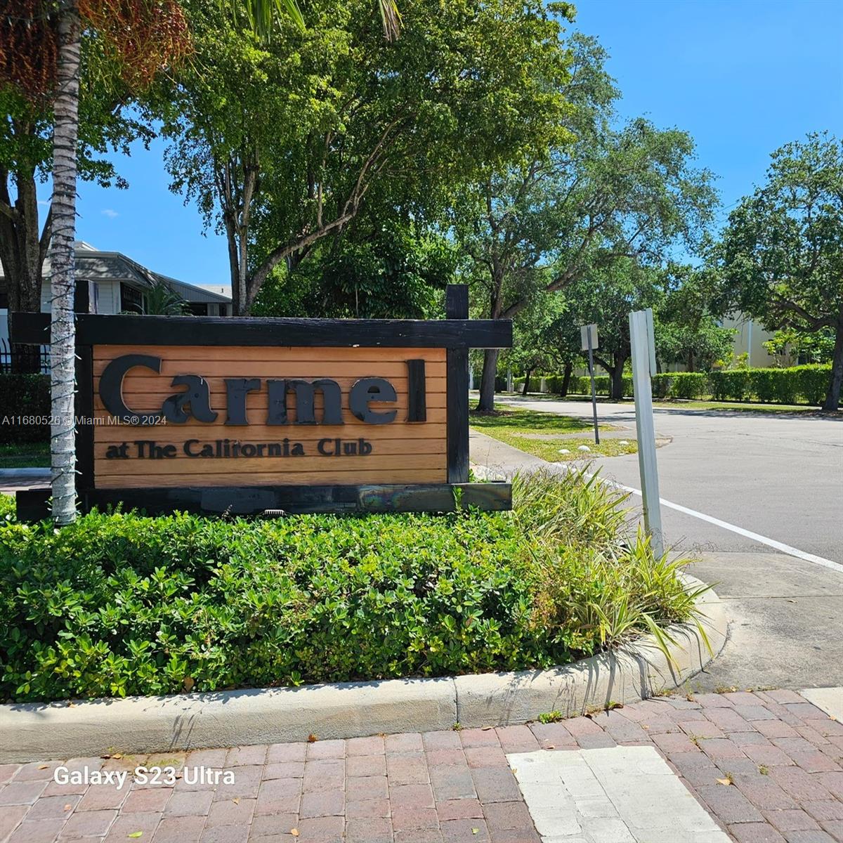 Fantastic Unit at Carmel, located on the second floor, this unit has been completely remodeled. Is currently in a month-to-month lease. Please contact LA for showings.