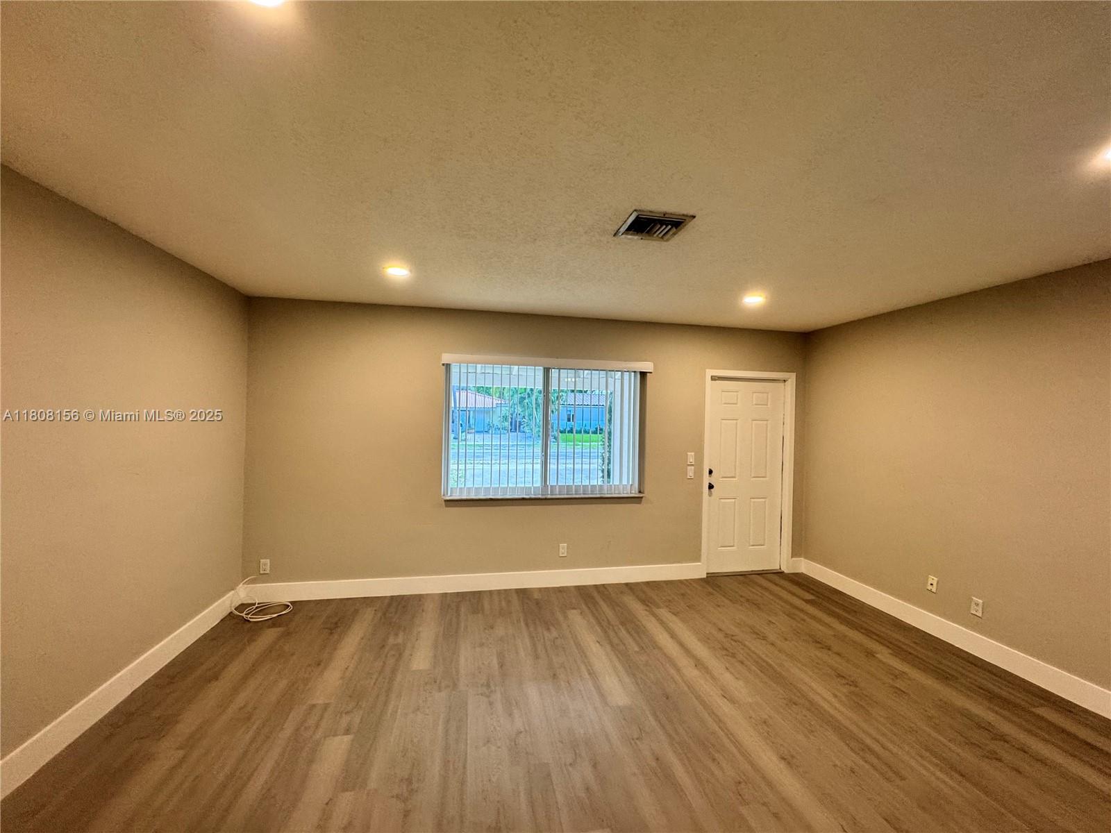 PROGRESSO - Residential Income