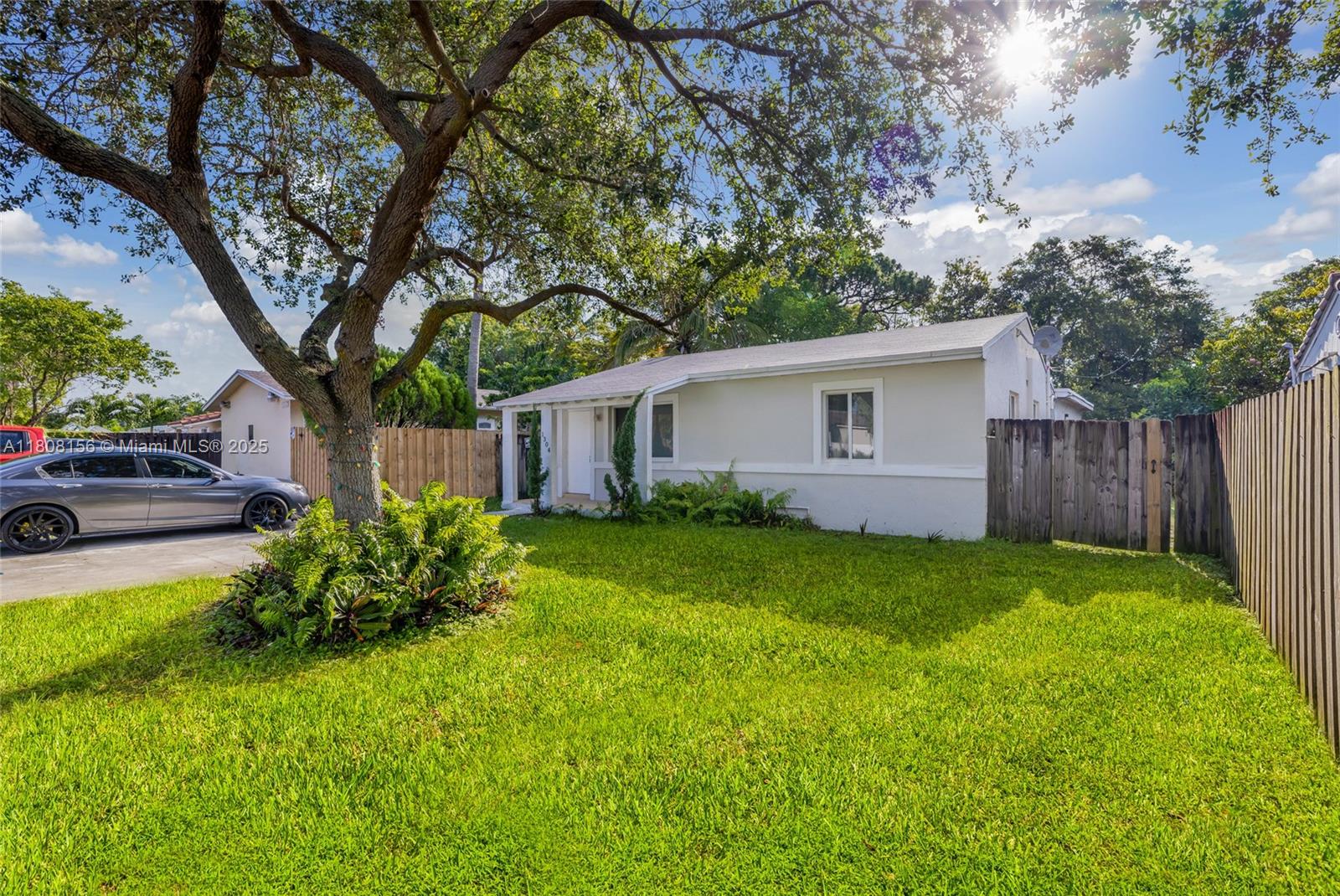 1304 NW 6th Ave