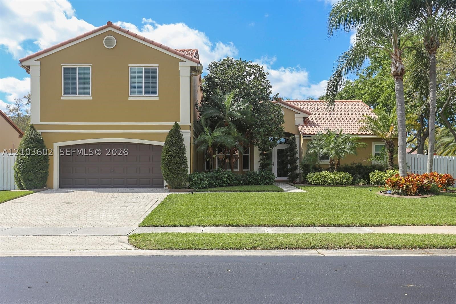 1203 NW 127th Dr