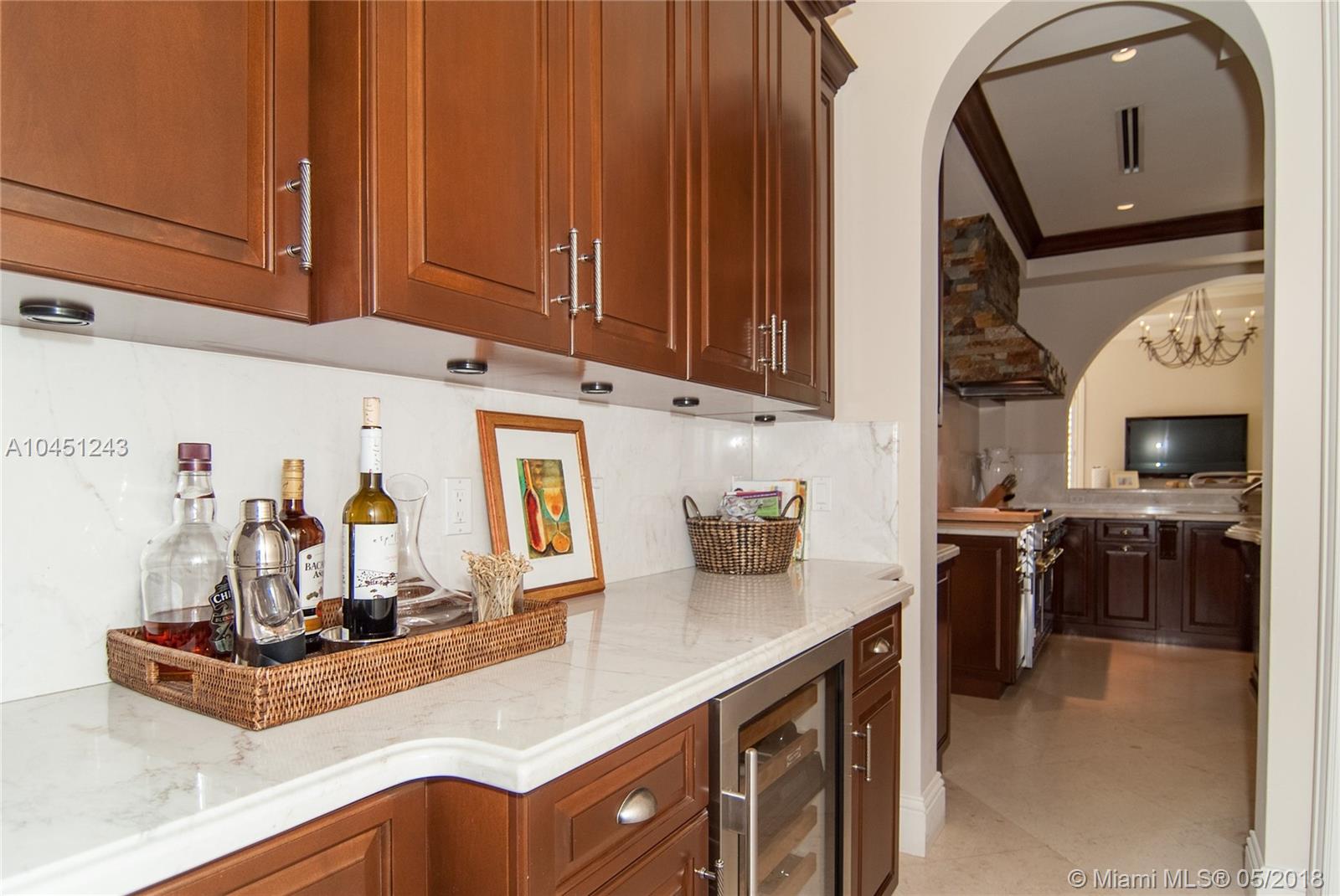 SUNRISE HARBOUR REV PL - Residential