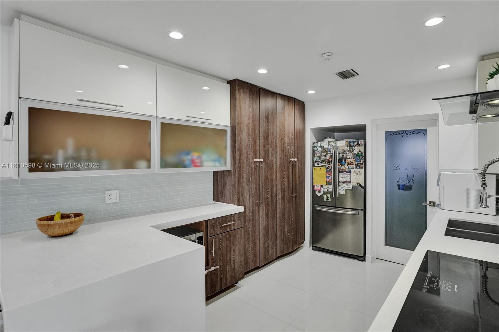 SUNSWEPT ISLE - Residential
