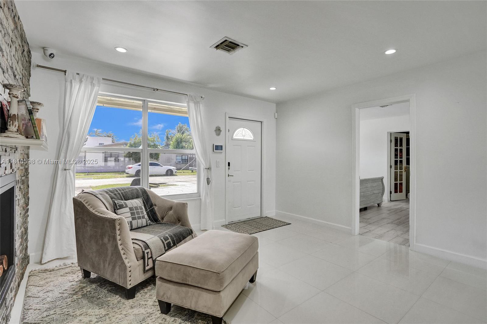 SUNSWEPT ISLE - Residential