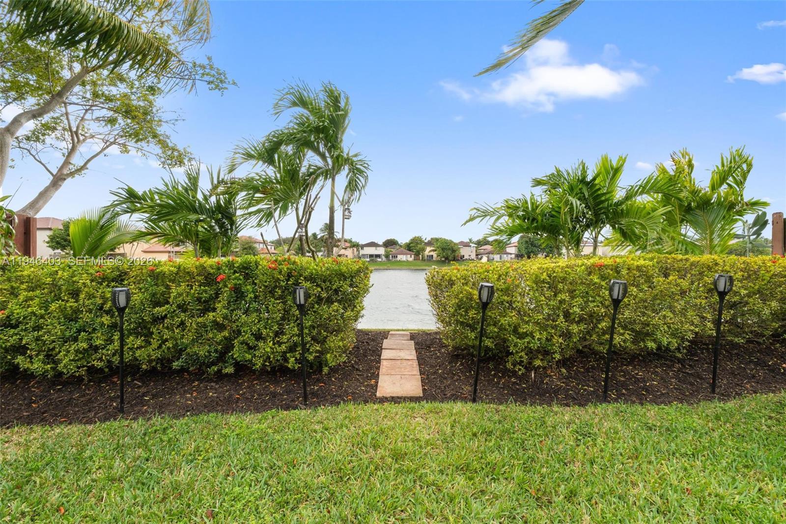 FOUR LAKES SEC 7 - Residential