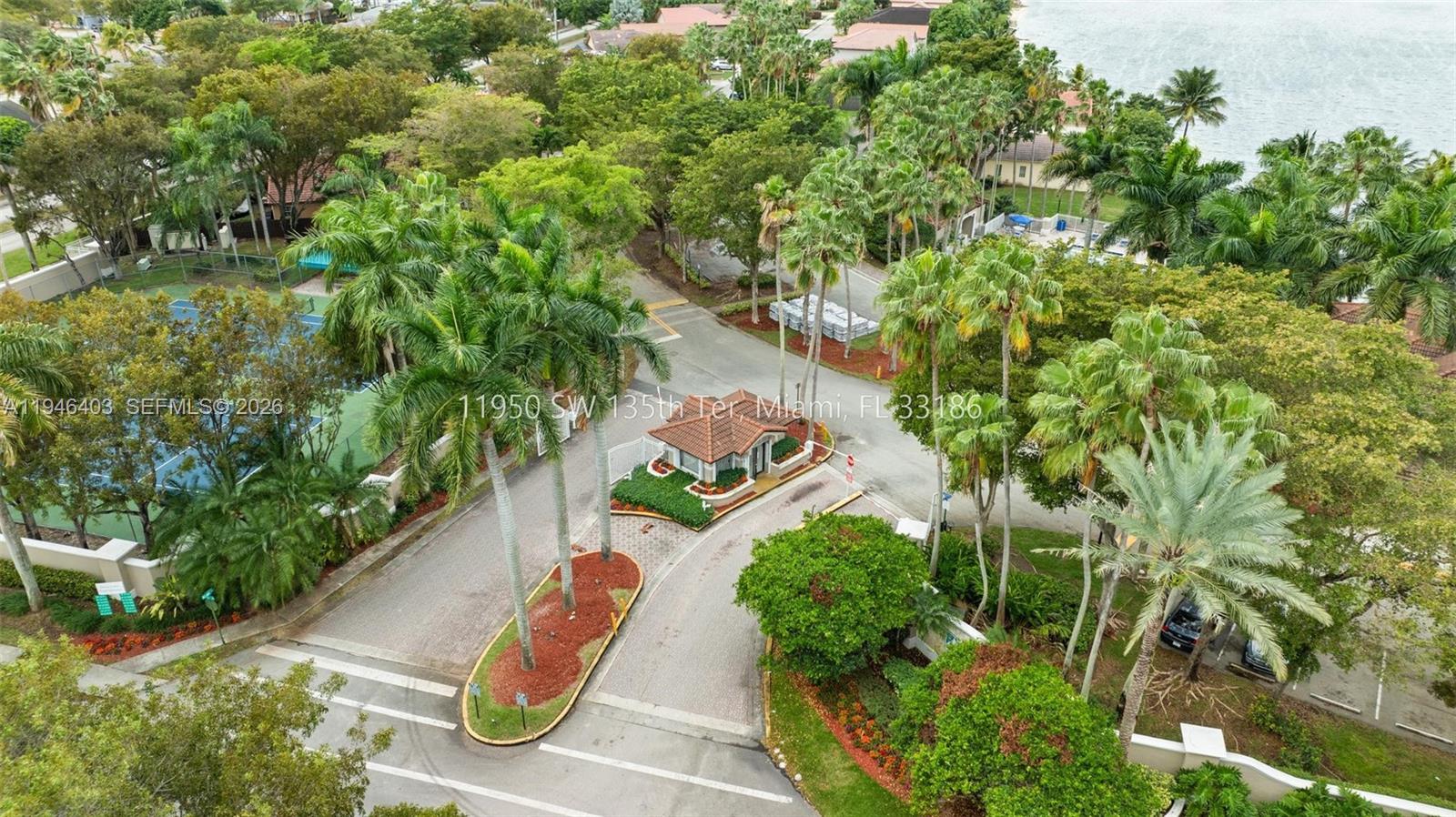 FOUR LAKES SEC 7 - Residential