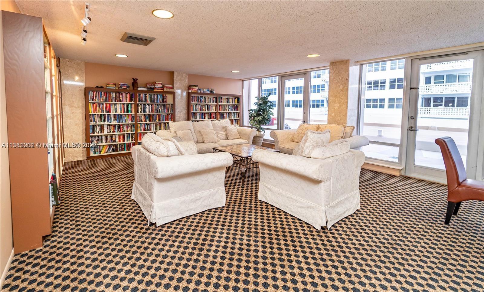 OCEAN CLUB CONDO - Residential Lease