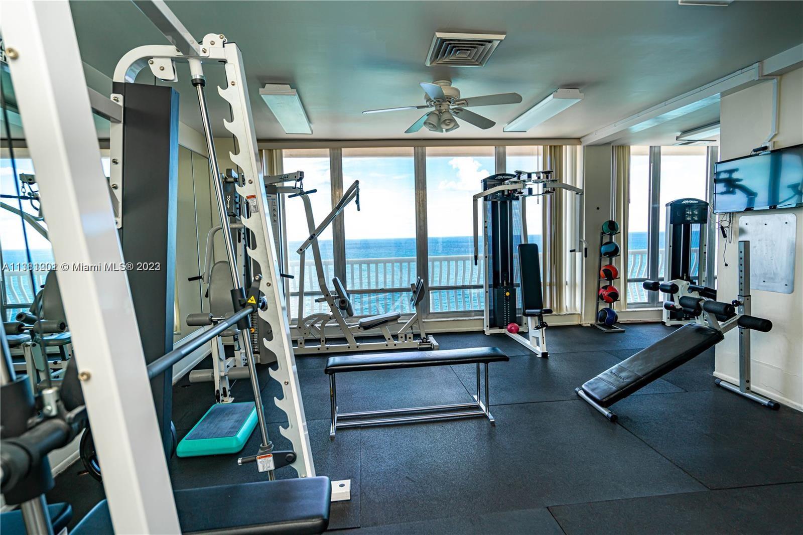 OCEAN CLUB CONDO - Residential Lease