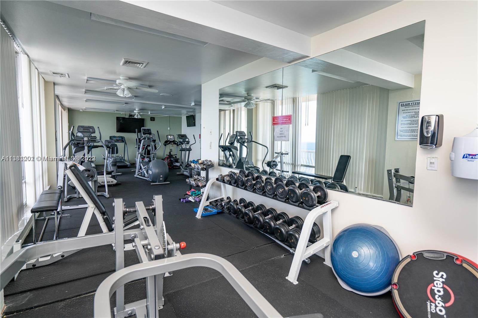 OCEAN CLUB CONDO - Residential Lease