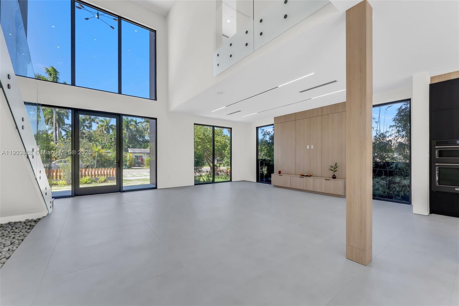 FOUST SUB - Residential