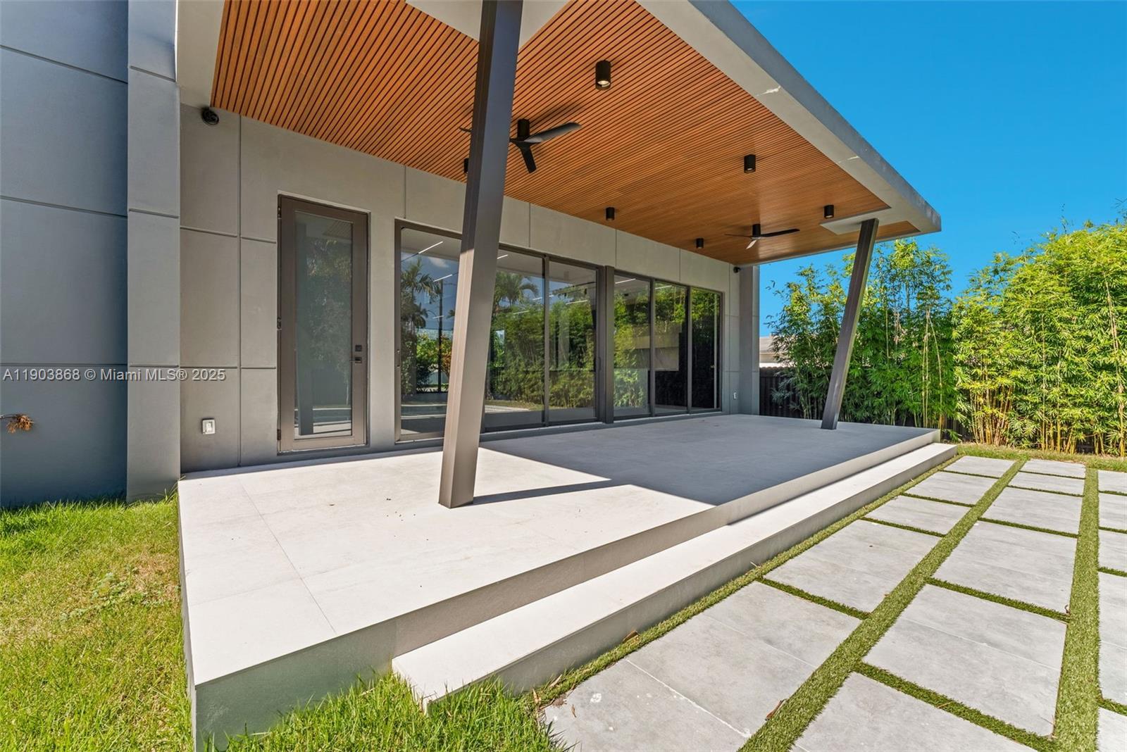 FOUST SUB - Residential