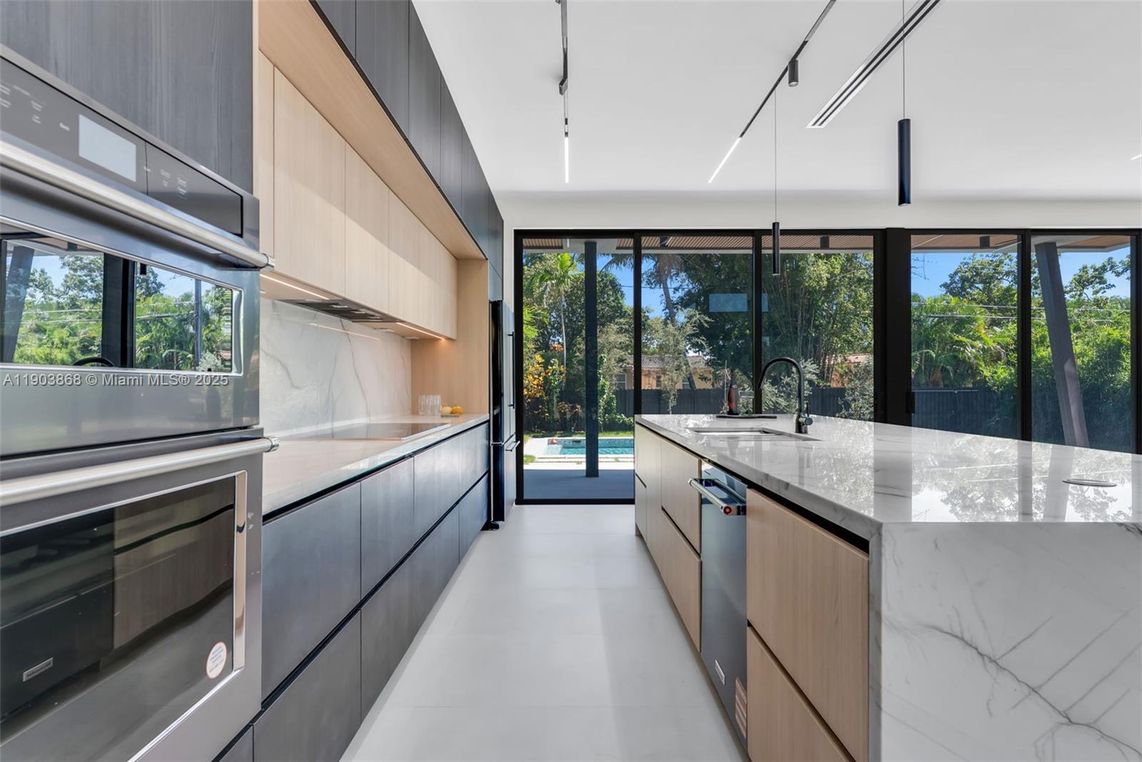 FOUST SUB - Residential