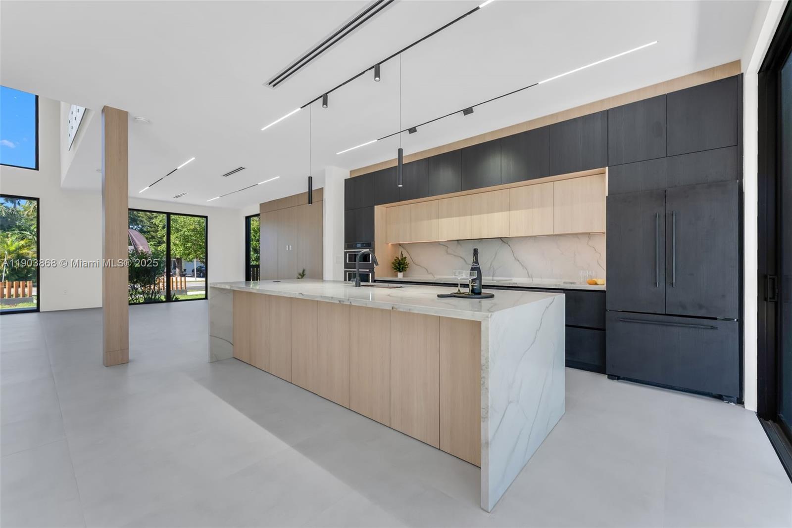 FOUST SUB - Residential