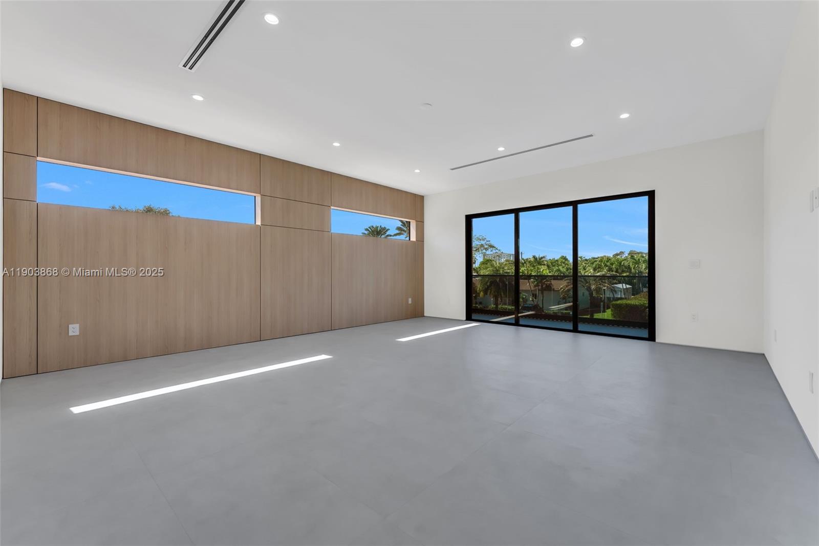 FOUST SUB - Residential