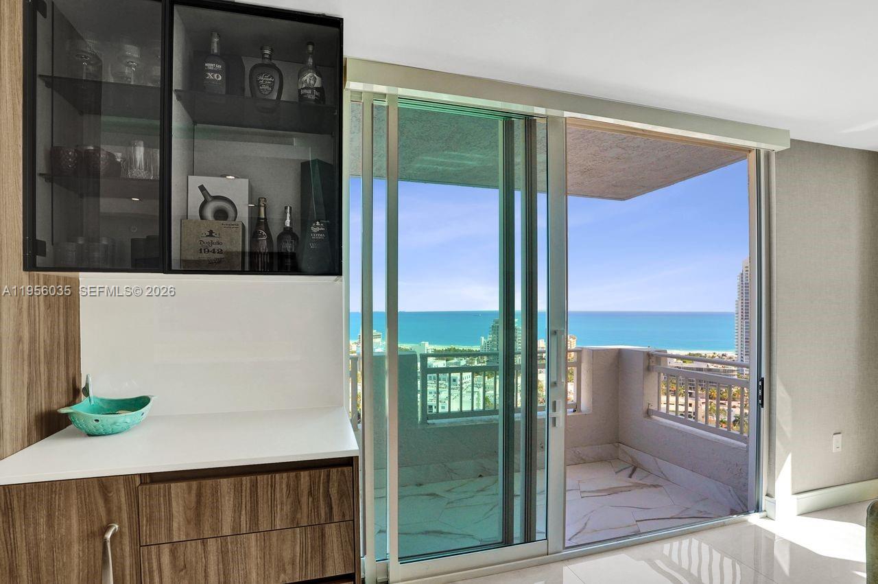 YACHT CLUB AT PORTOFINO C - Residential