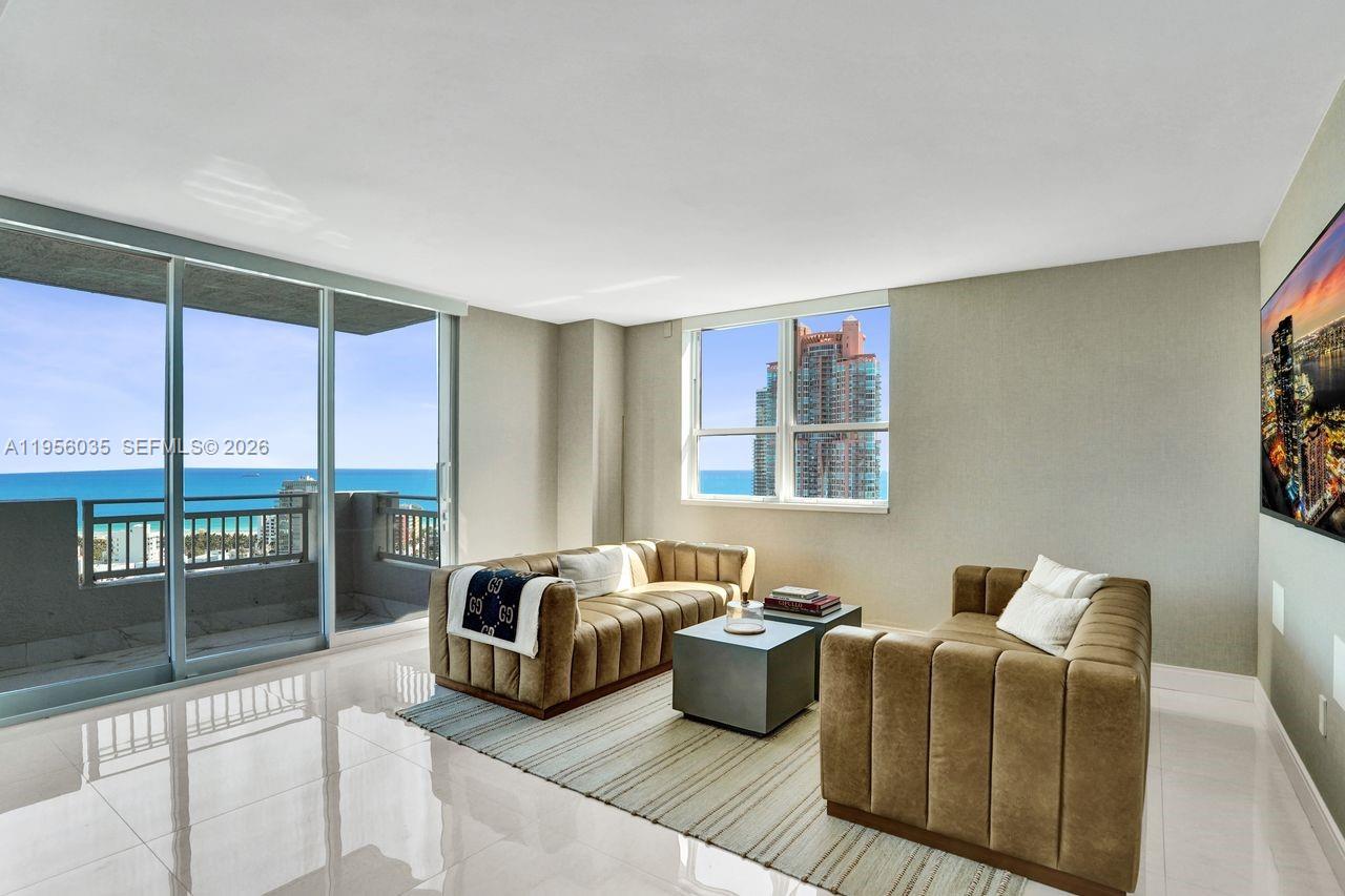 YACHT CLUB AT PORTOFINO C - Residential