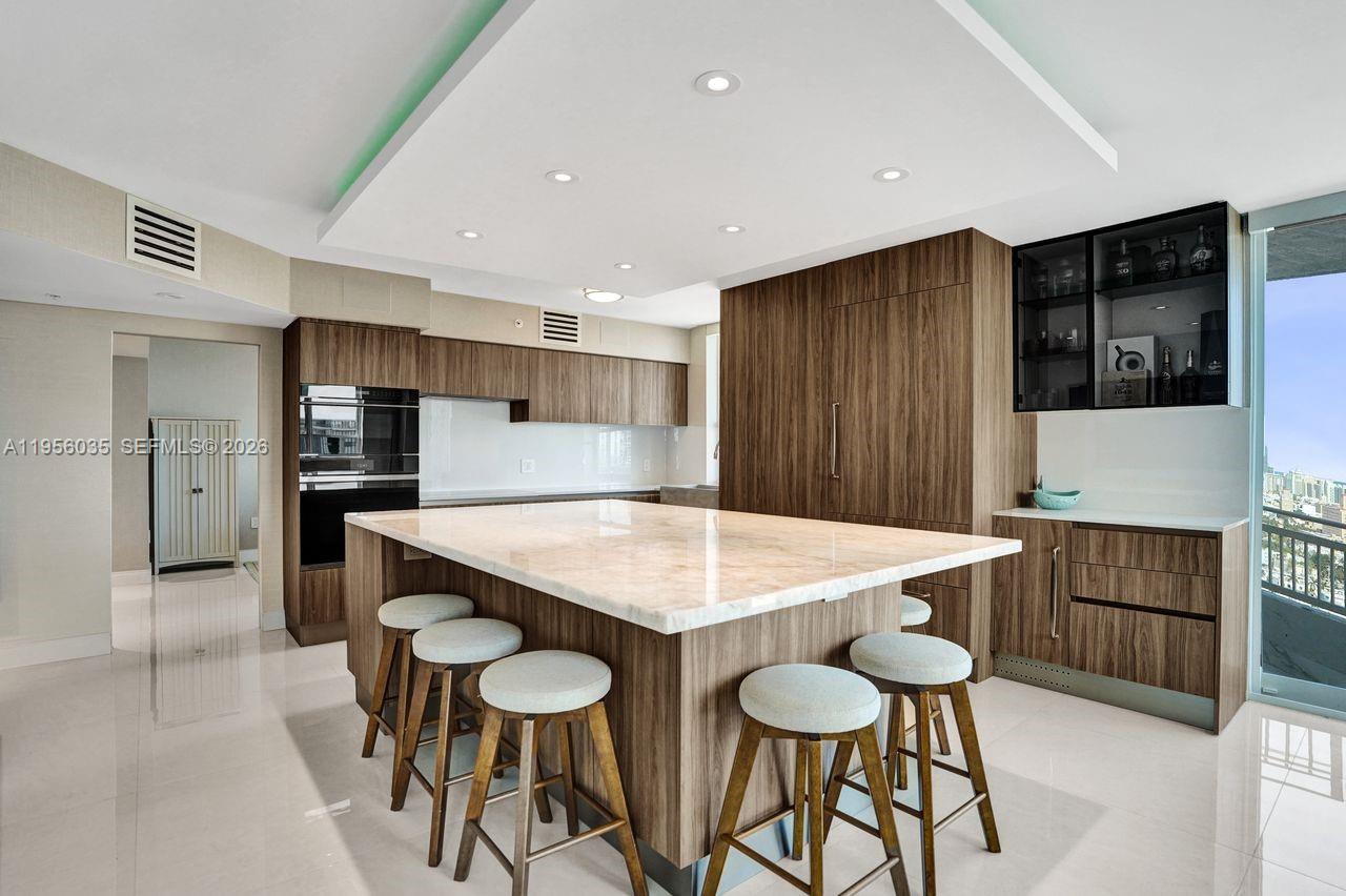 YACHT CLUB AT PORTOFINO C - Residential