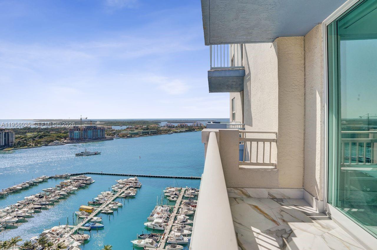 YACHT CLUB AT PORTOFINO C - Residential