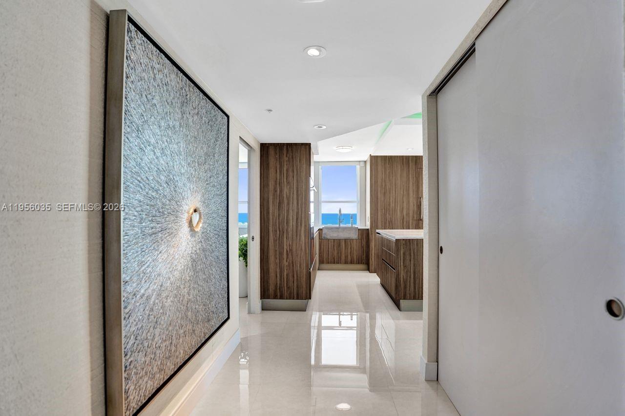 YACHT CLUB AT PORTOFINO C - Residential