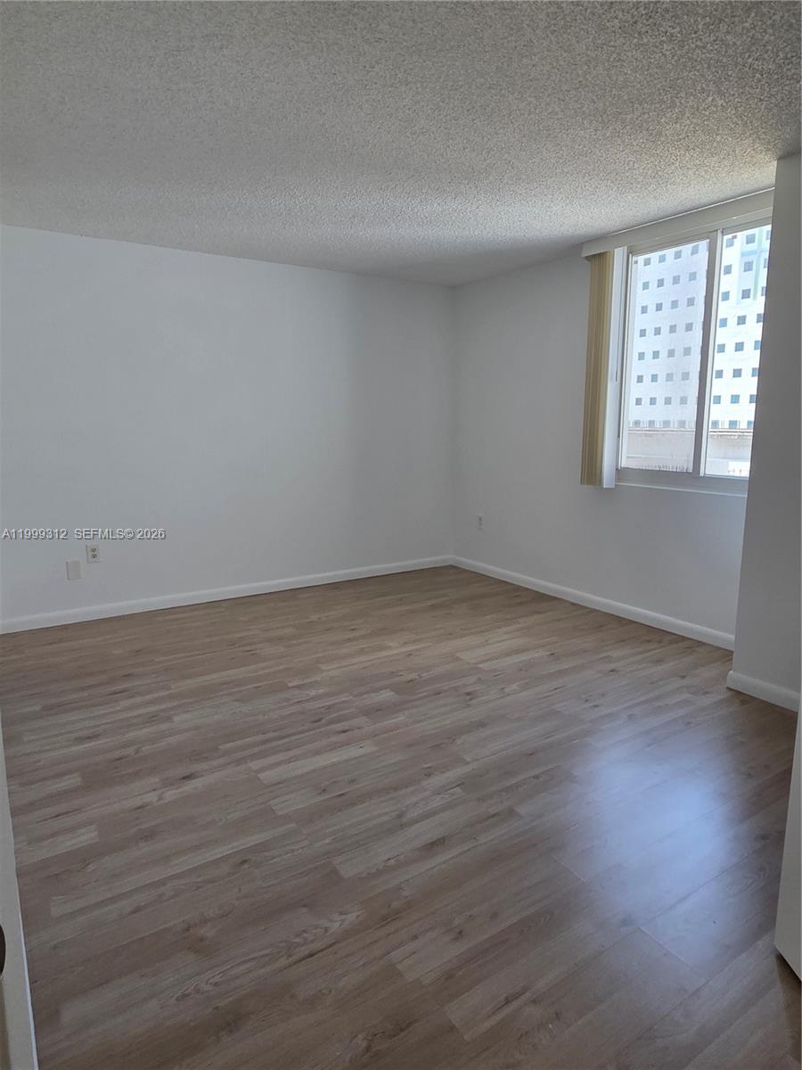 MADISON DOWNTOWN CONDO - Residential