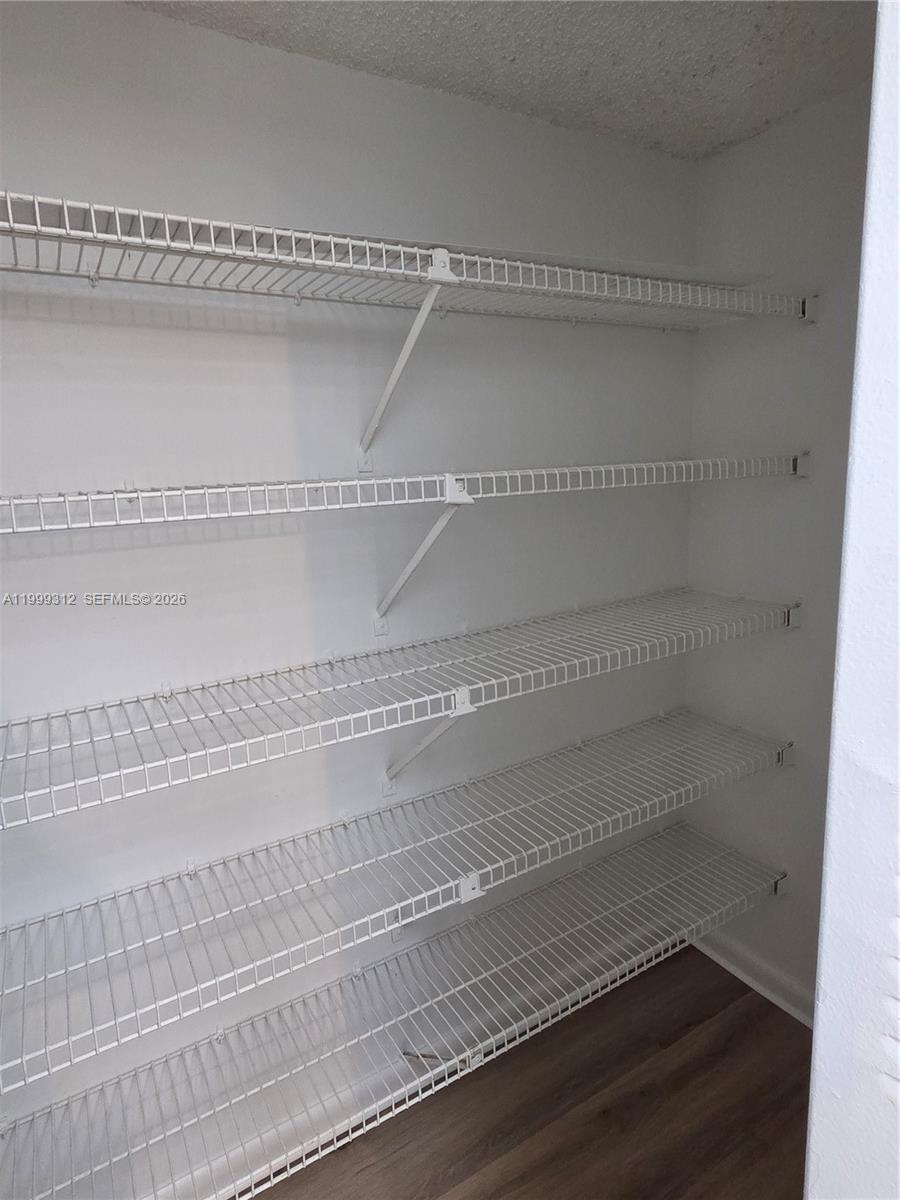 MADISON DOWNTOWN CONDO - Residential