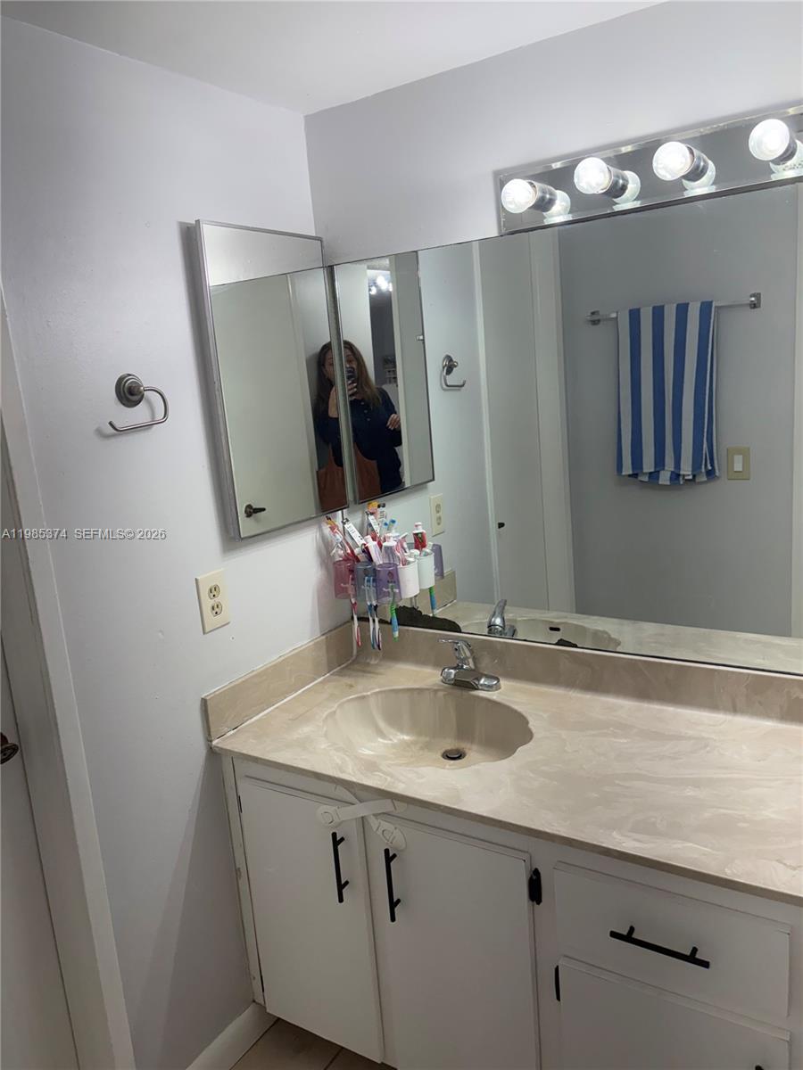 WEST LAKE VILLAGE CONDO - Residential