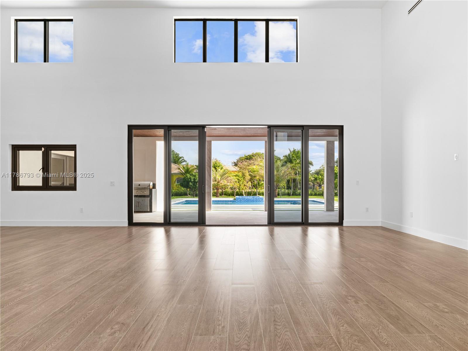 CHAMBERS LAND CO SUB SE1/ - Residential