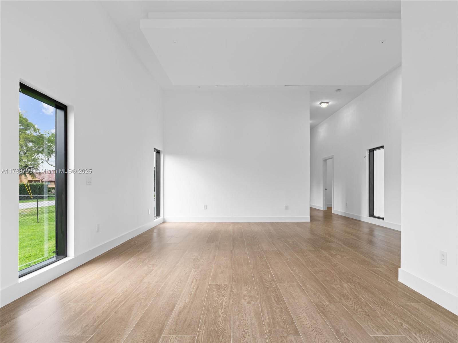 CHAMBERS LAND CO SUB SE1/ - Residential