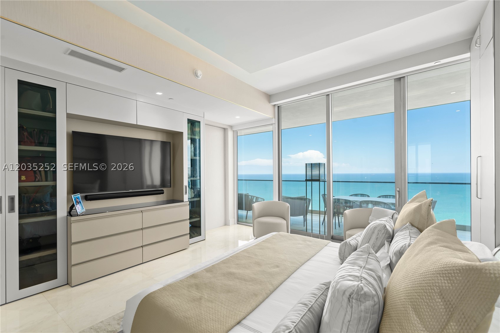18975 Collins Ave 3603
