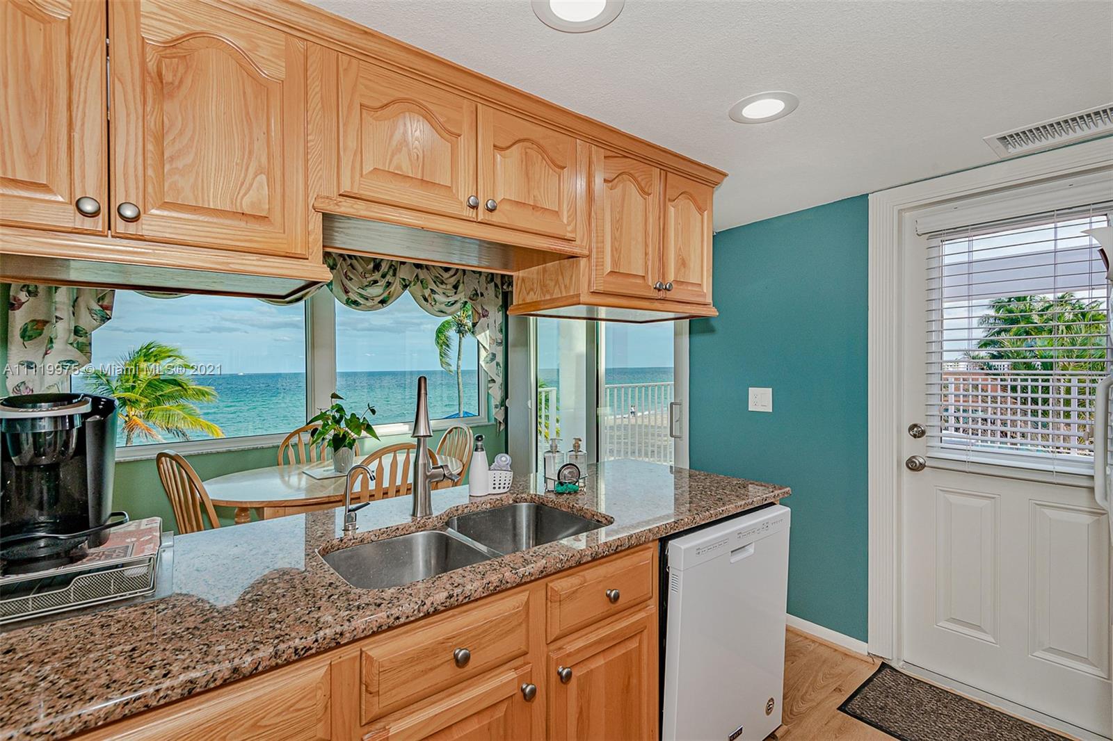 WINDSWEPT CLUB CONDO - Residential