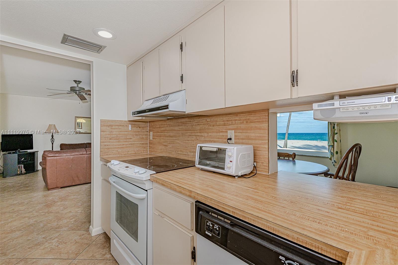 WINDSWEPT CLUB CONDO - Residential