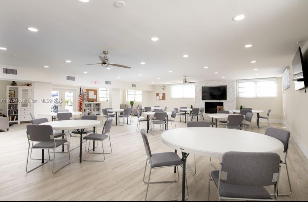 ORANGEBROOK HARBOR - Residential