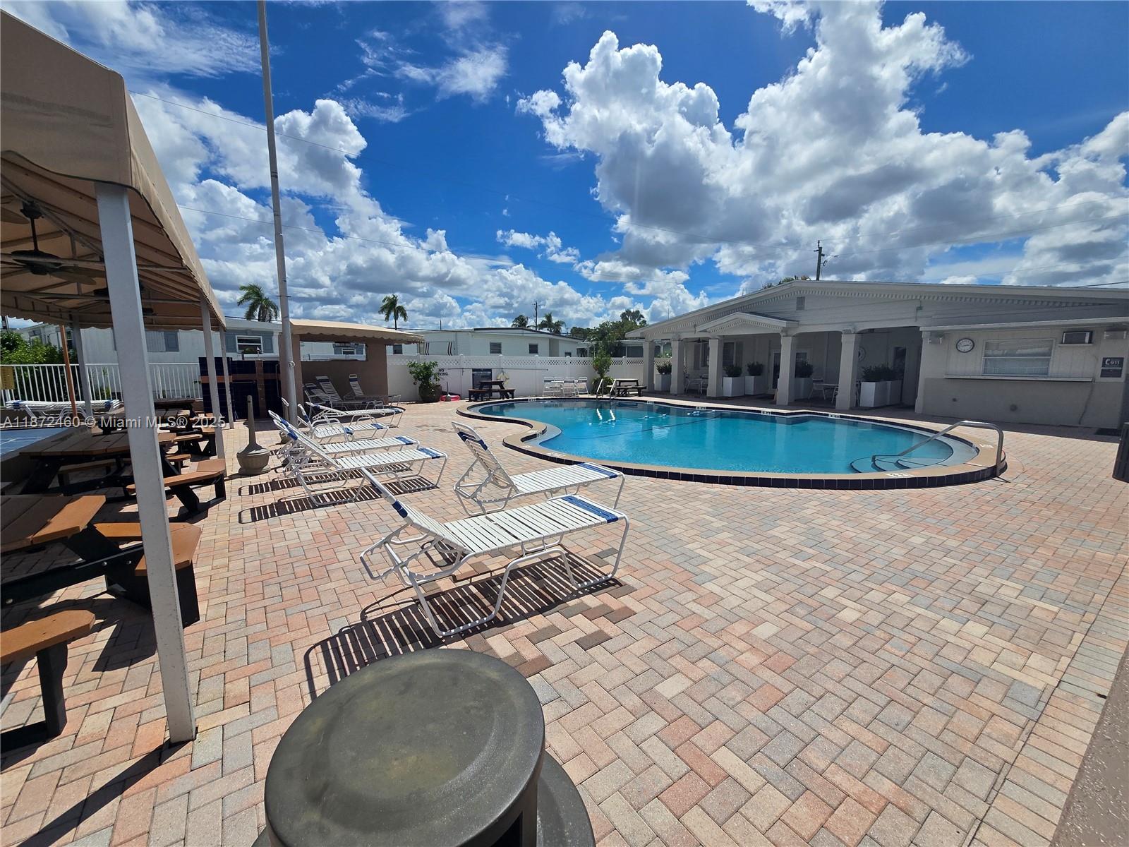 ORANGEBROOK HARBOR - Residential