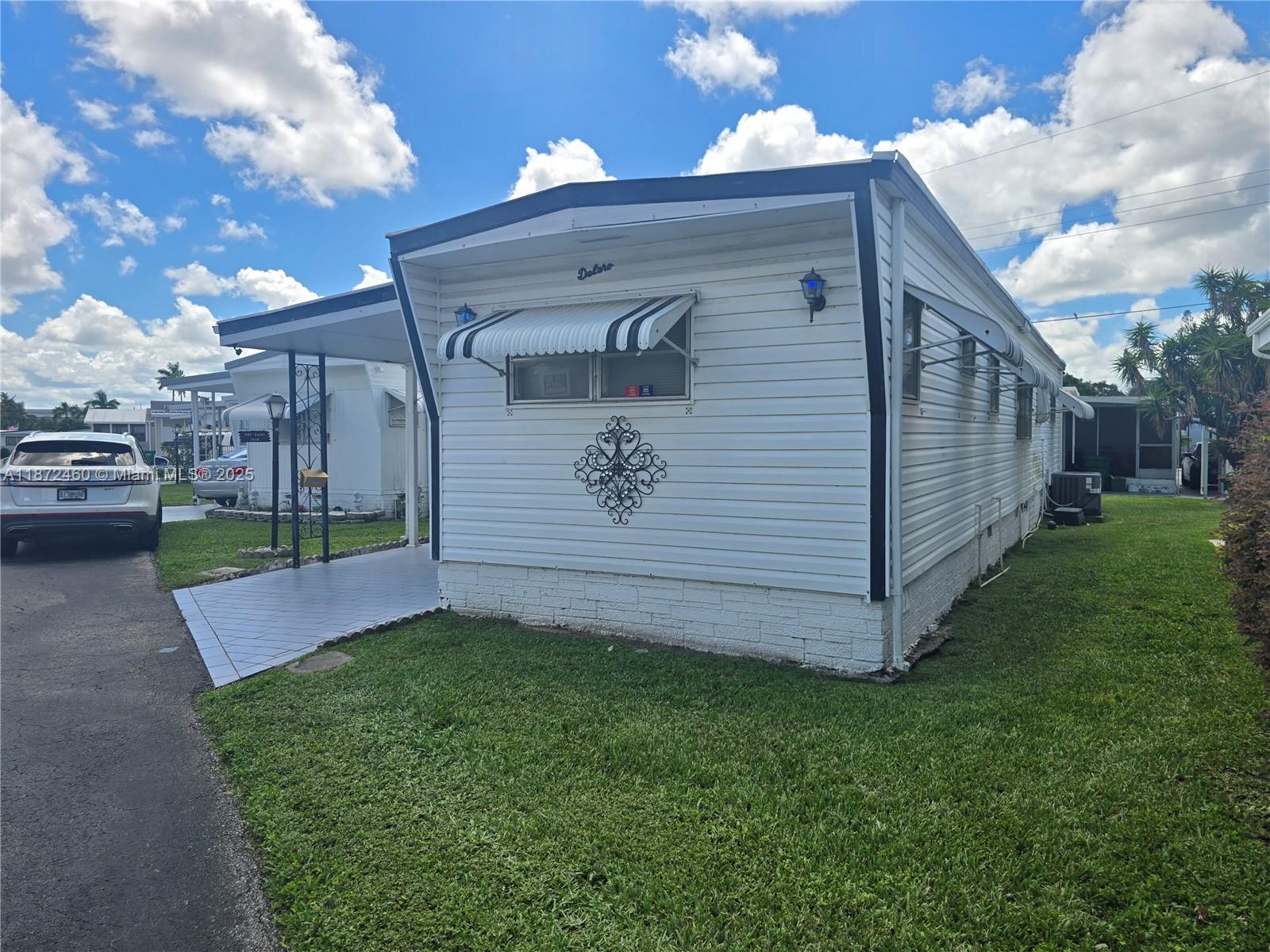 ORANGEBROOK HARBOR - Residential