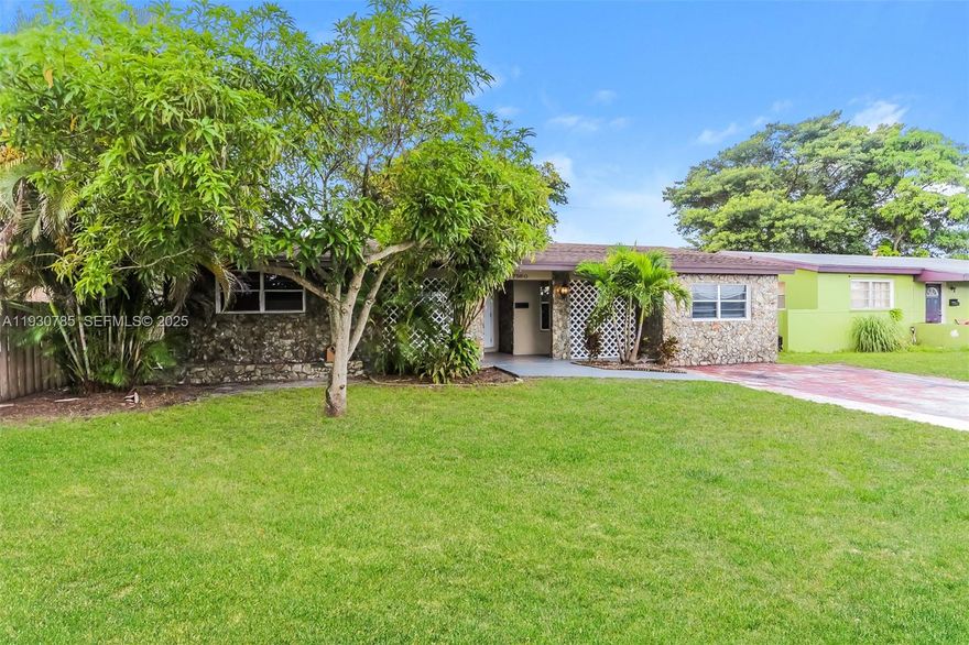 Adorable home ready for move in! This home offers 4 bedroom and 2 bathrooms located in beautiful place. In addition, this home features tile and vinyl floors. The modern kitchen is equipped with modern appliances and offers updated cabinets with plenty of storage space. The beautiful patio offers plenty of open space for enjoying gorgeous days outdoors. The private, fenced in backyard, is perfect for pets or for enjoying gorgeous days outdoors. Home has neutral paint throughout. This home won't last long. Apply today!
NOTE: Resident is responsible for installing their own washer & dryer. Move in dates are tentative and subject to change. All our homes convey in safe, clean & fully functional conditions. Prices and availability are subject to change at any time.
*For pool homes there is a $150 monthly fee, in addition to rent, for weekly pool maintenance and cleaning.