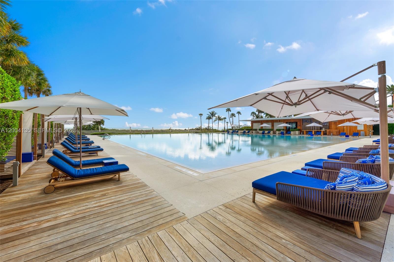 OCEANA KEY BISCAYNE CONDO - Residential