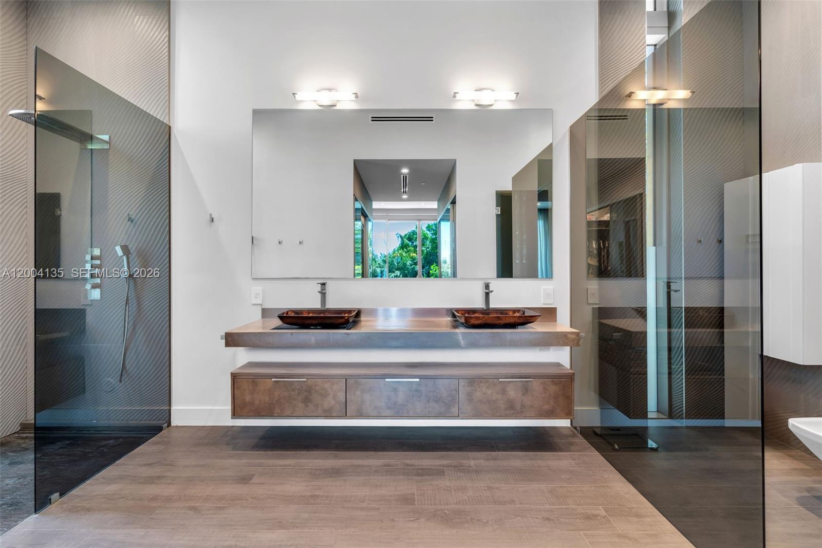 OCEANA KEY BISCAYNE CONDO - Residential