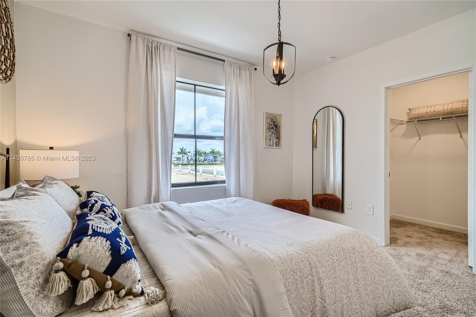Palm Cay - Residential